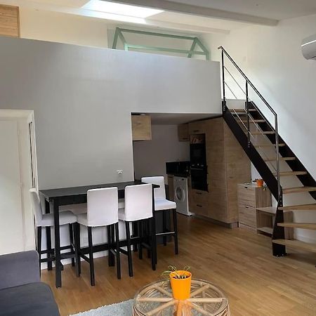 Appartement Atypique Et Fraichement Renove Saint-Vallier  Exterior foto